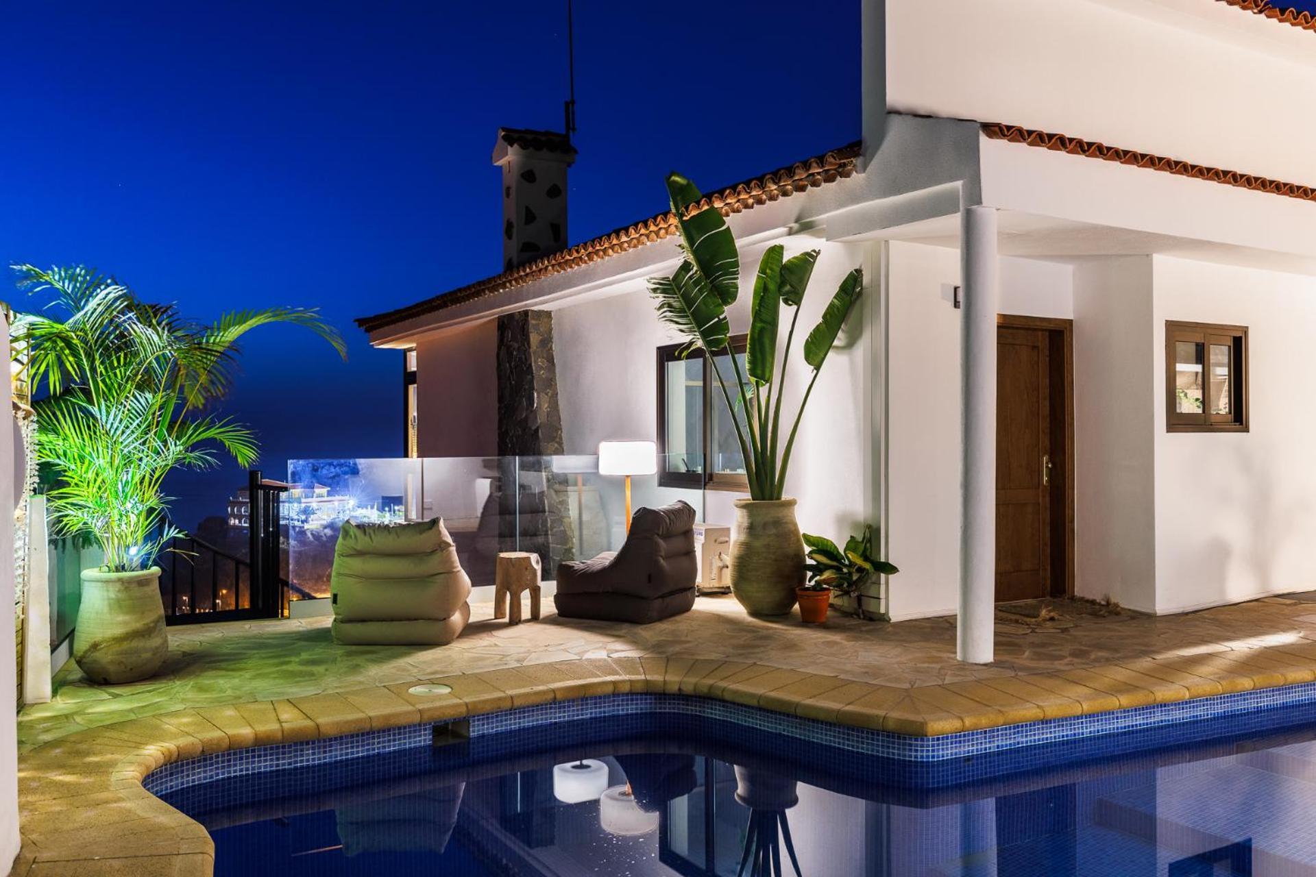 Bahia Luxury Apartments 이코드레로스비노스 외부 사진