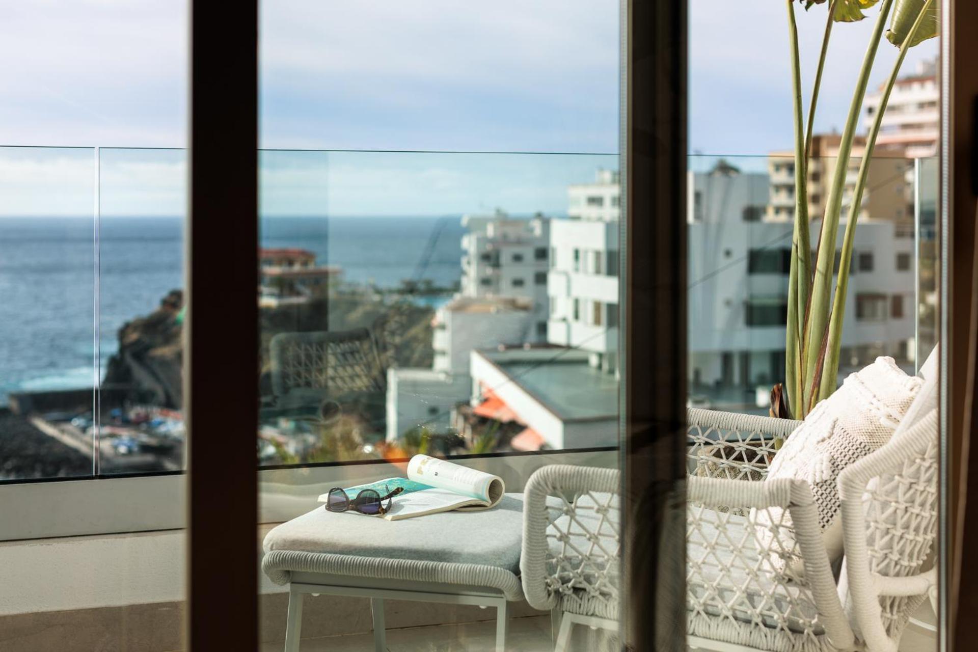Bahia Luxury Apartments 이코드레로스비노스 외부 사진
